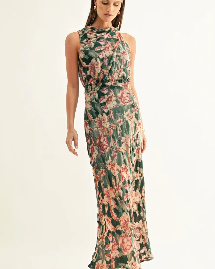 Adelyn Rae Veda Velvet Maxi