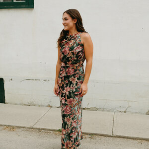 Adelyn Rae Veda Velvet Maxi