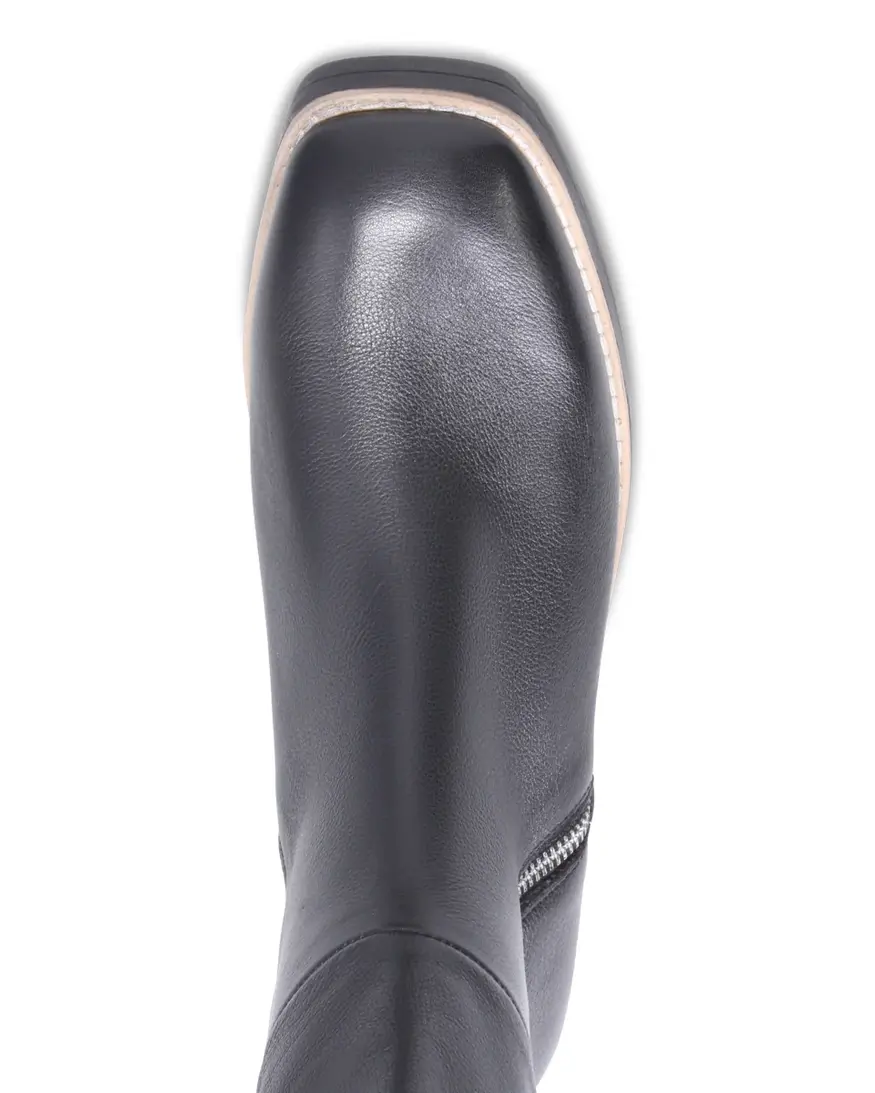 Django & Juliette Dyla Boot