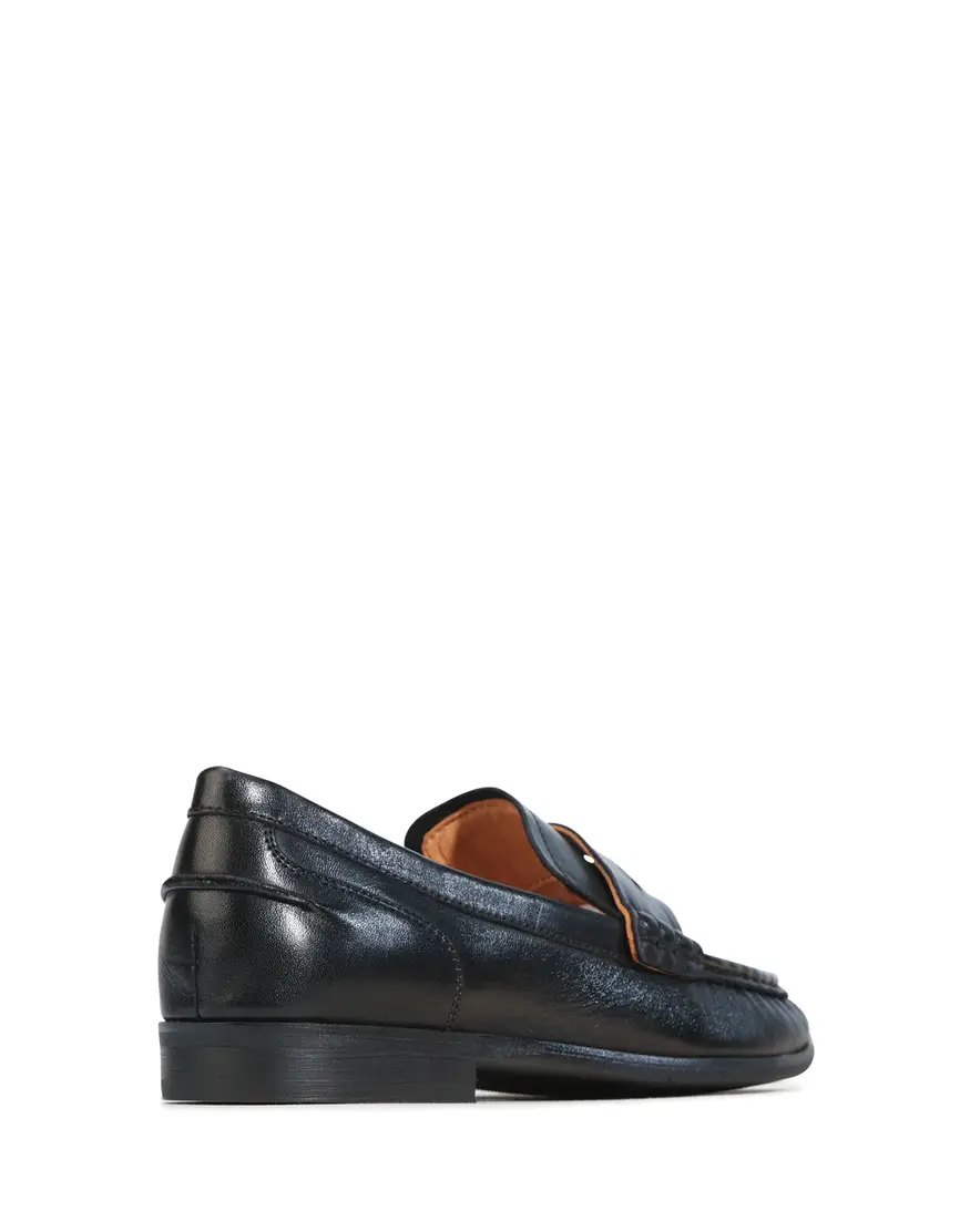 EOS Gana Loafer