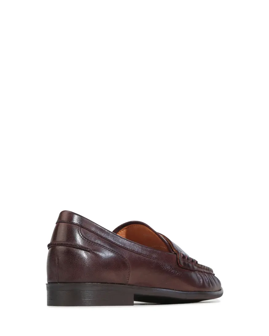 EOS Gana Loafer