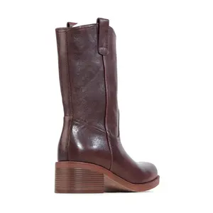 EOS Gaucho Boot
