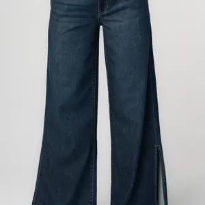 Liverpool Weekender W/ Side Slit