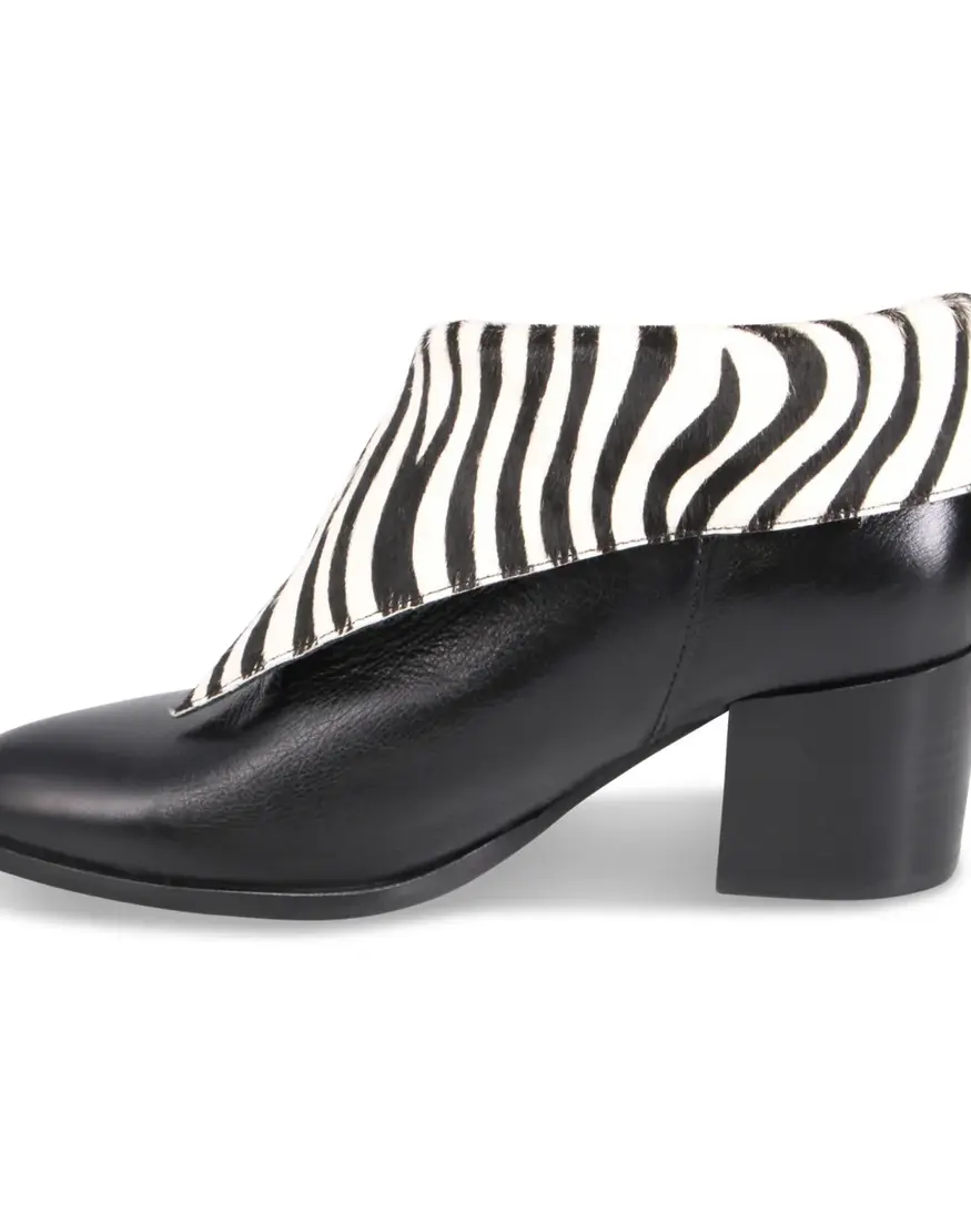 Django & Juliette Zenon Boot
