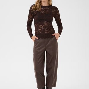 Cream Pitia Lace LS