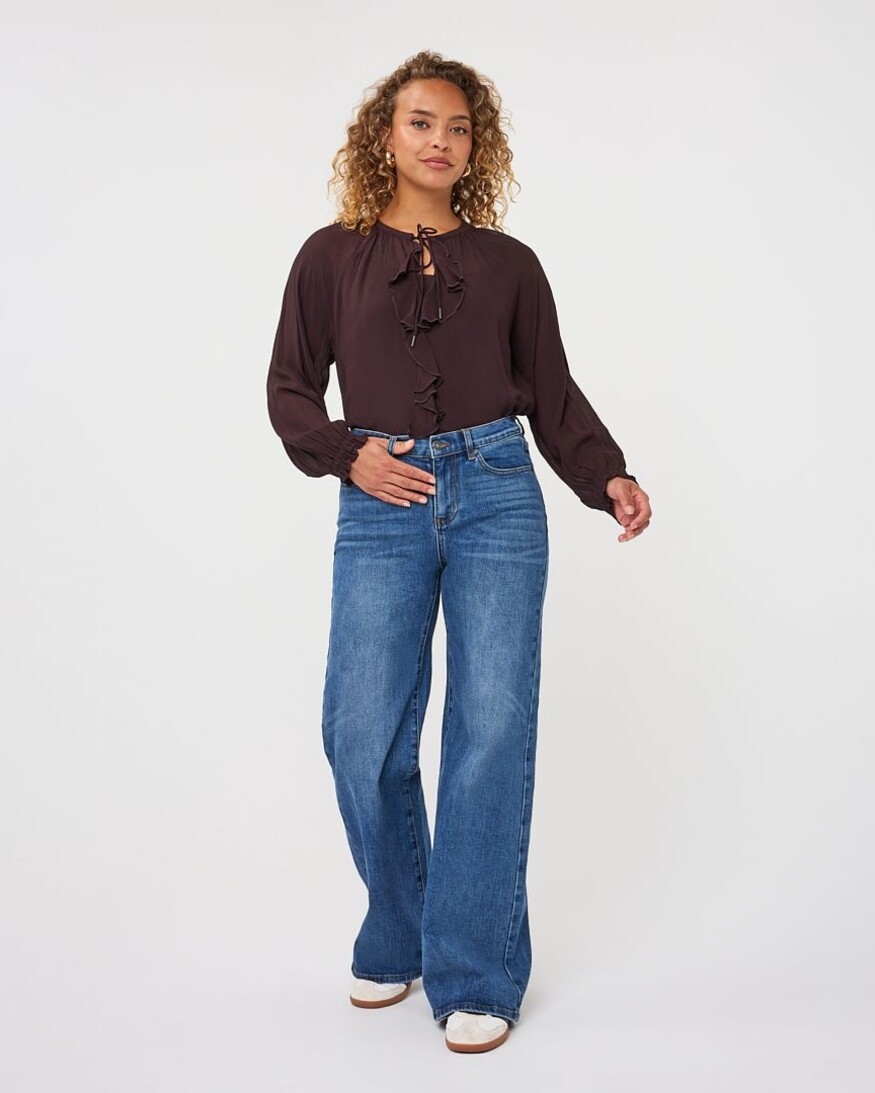 Esqualo Kayce Ruffle Blouse