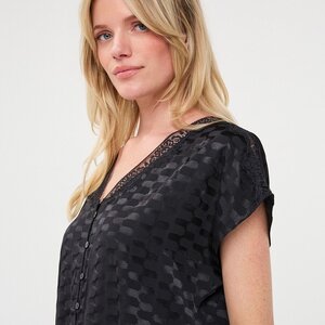 Esqualo Kylo Blouse