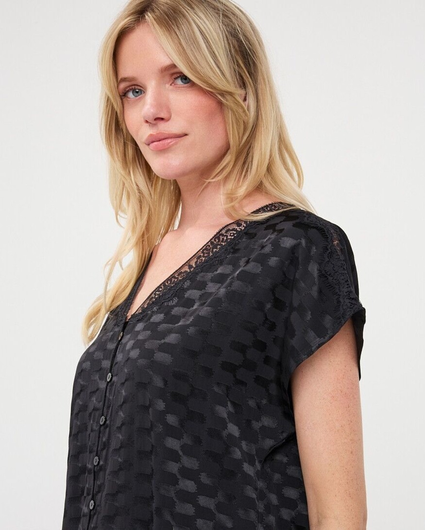 Esqualo Kylo Blouse
