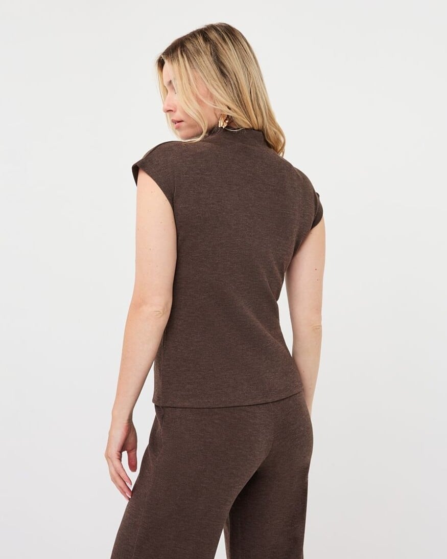 Esqualo Kyler Slvless Mockneck