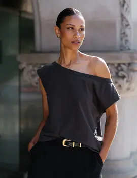 Brunette The Label Off The Shoulder Tee
