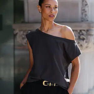Brunette The Label Off The Shoulder Tee