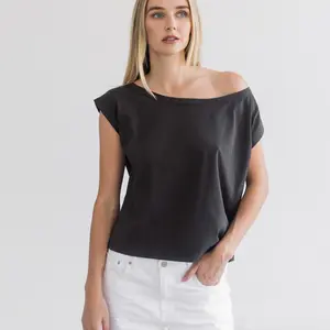 Brunette The Label Off The Shoulder Tee