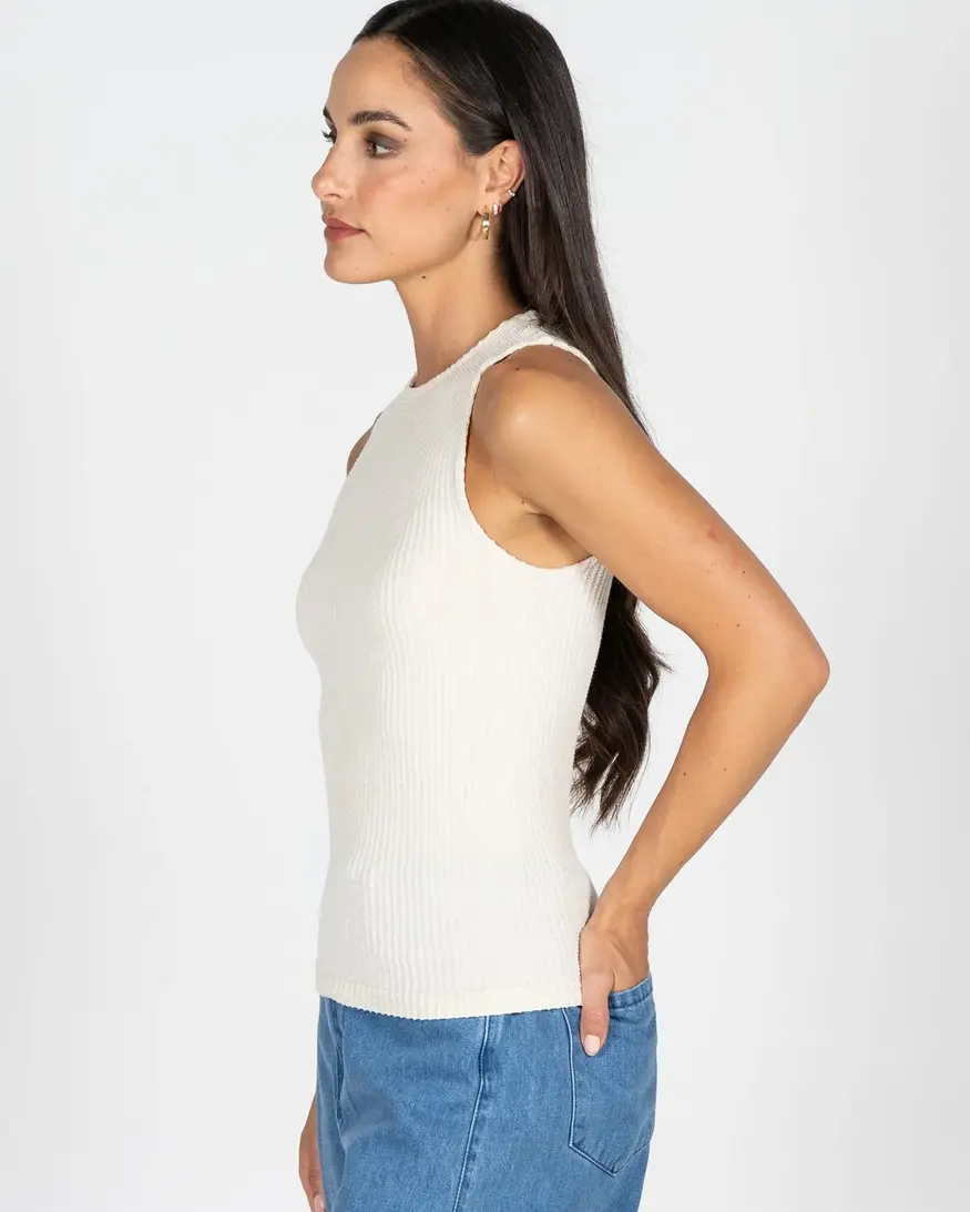 Cest Moi Seamless Textured Crew Tank