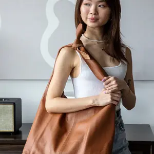 RISA Knot Tote (Leather)