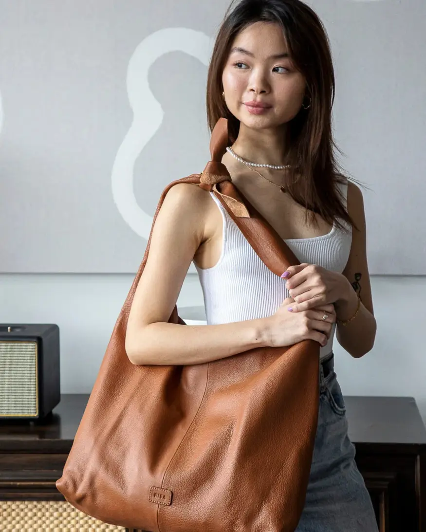 RISA Knot Tote (Leather)