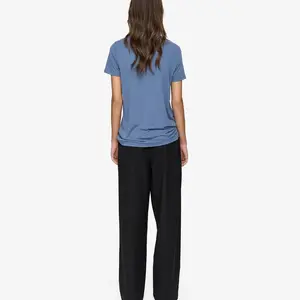 Minimum Rynah Tee