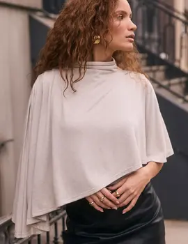 ASTR The Label Jailene Cape Top