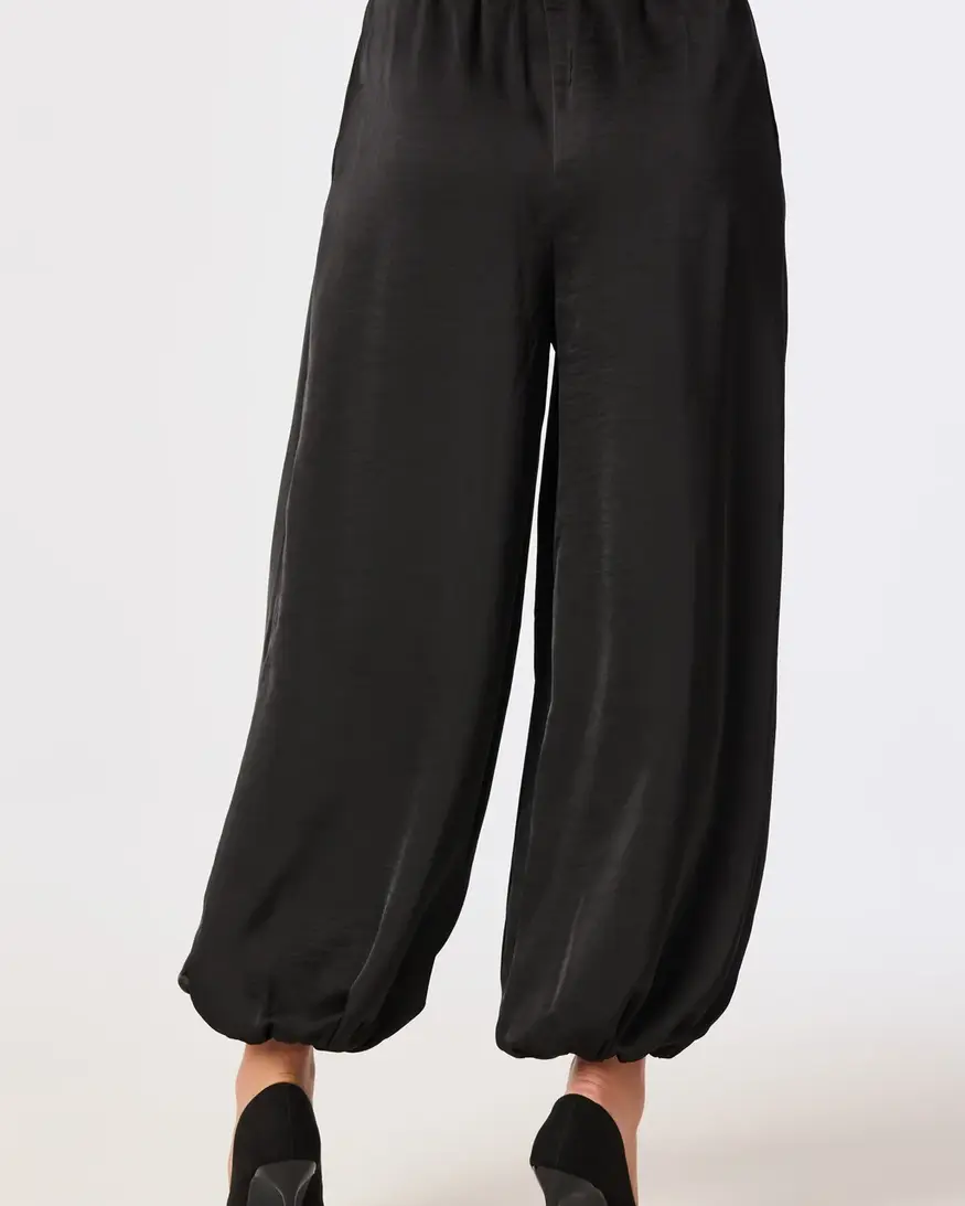 ASTR The Label Airen Balloon Pants