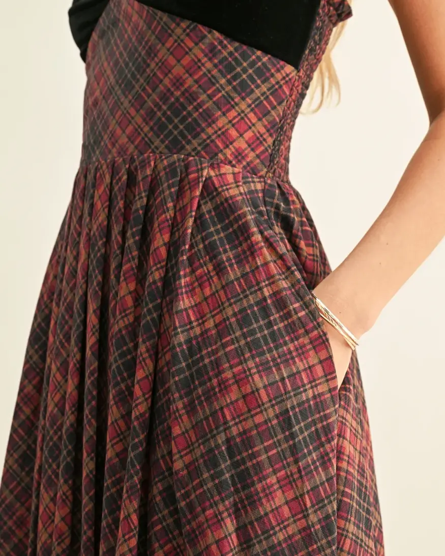 Adelyn Rae Amelia Contrast Pleat Midi