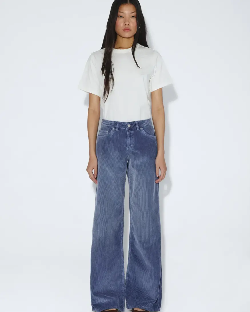 Dr. Denim Rhue Low Wide