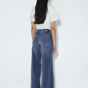 Dr. Denim Rhue Low Wide