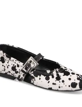 Allure Flat