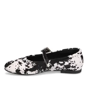 Allure Flat