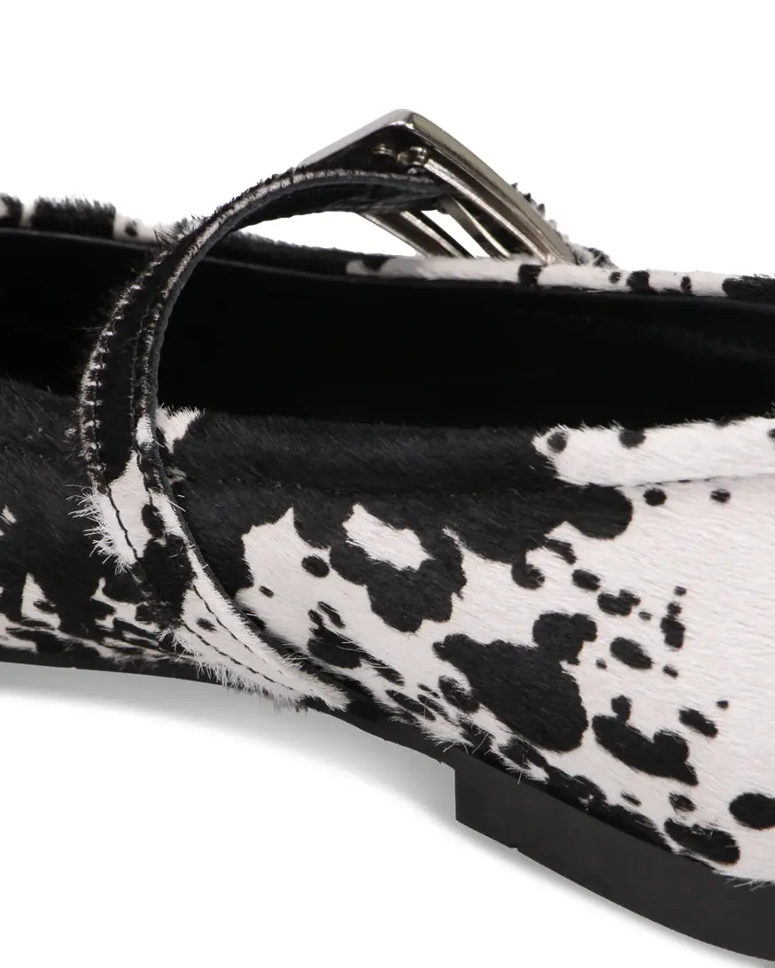 Allure Flat