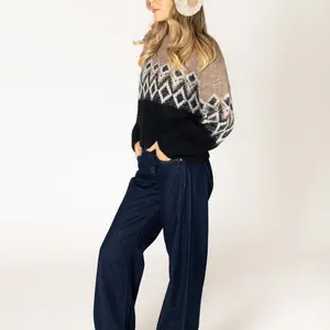 Lyla & Lux Aria Fair Isle Crew