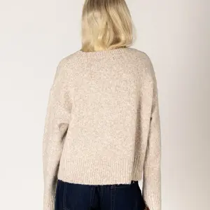 Lyla & Lux Eva Luxe Crew Pullover