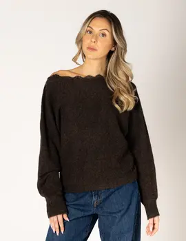 Lyla & Lux Nobulace Sweater
