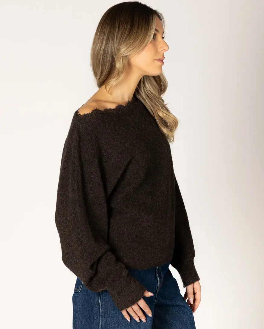 Lyla & Lux Nobulace Sweater