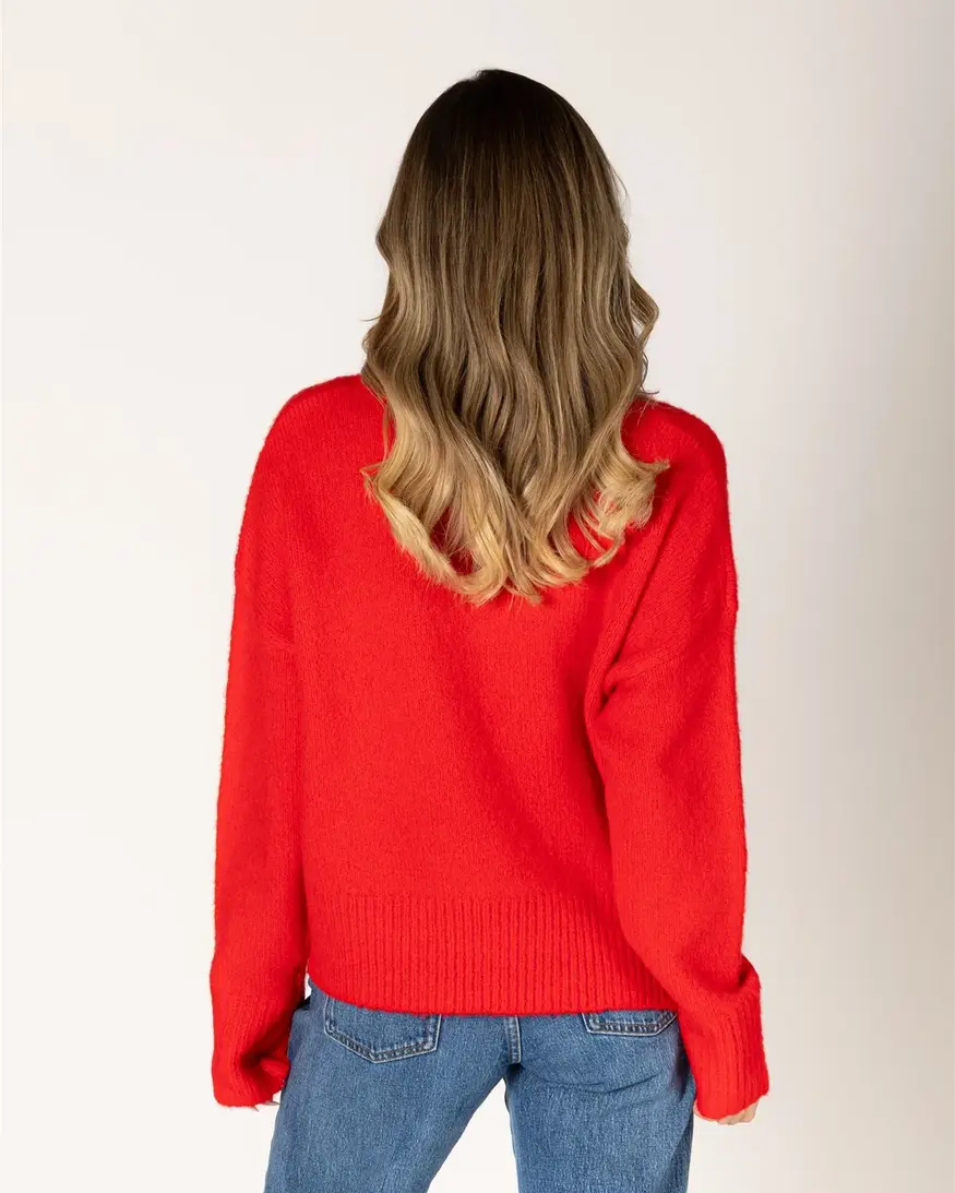 Lyla & Lux Timmy Crew Knit