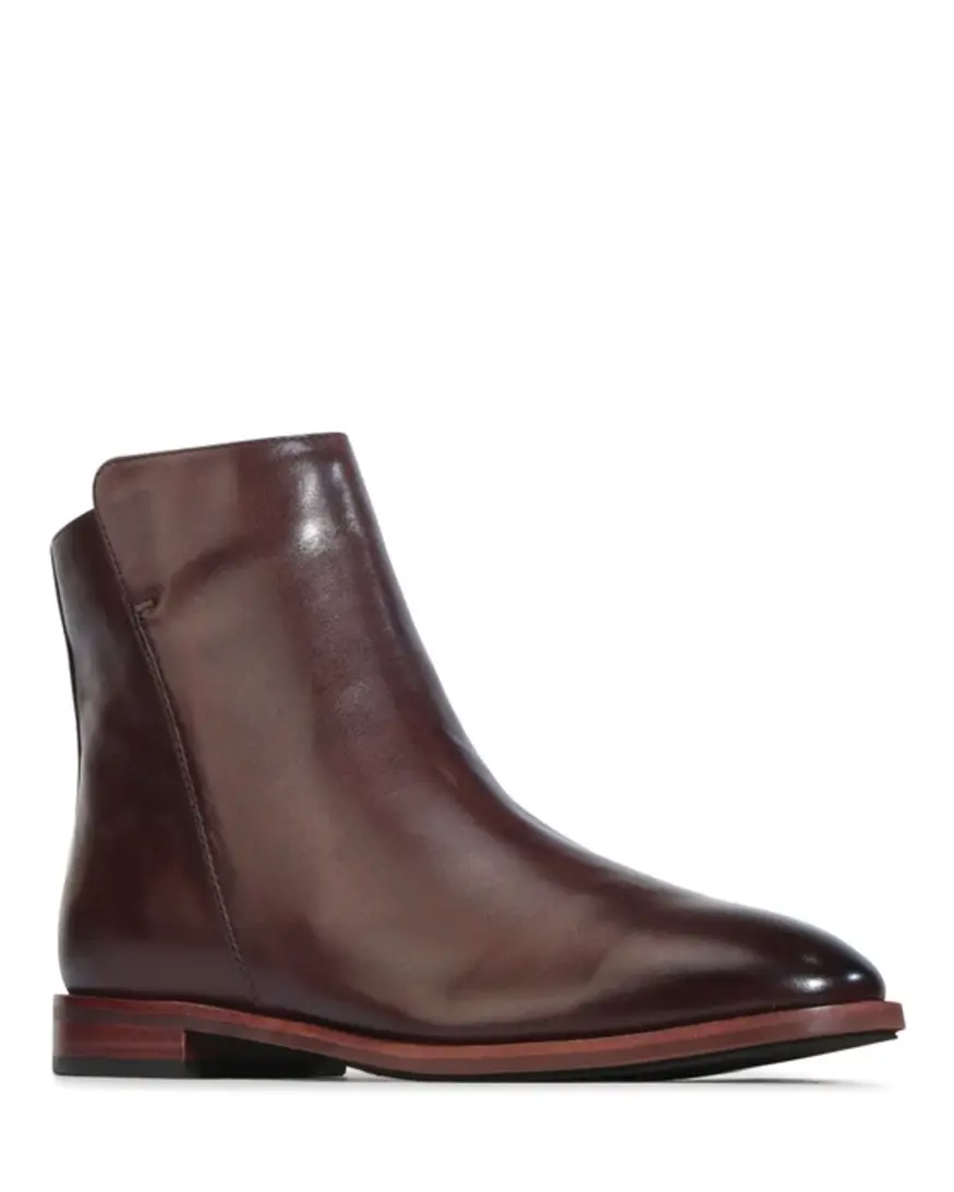 EOS Pheonix Boot