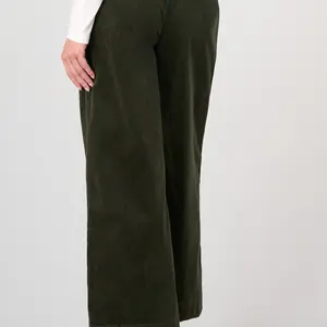 Liverpool MR Cord Trouser W/Pintuck