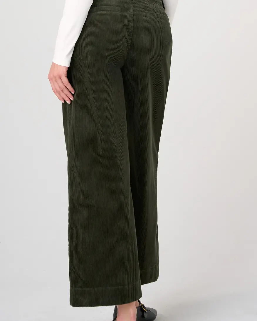 Liverpool MR Cord Trouser W/Pintuck