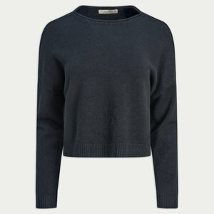 Astrid Clothing Timeless Crew
