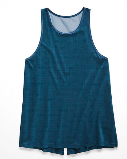 THE NORTH FACE The North Face Women's Dayology Tank THE NORTH FACE The North Face Women's Dayology Tank