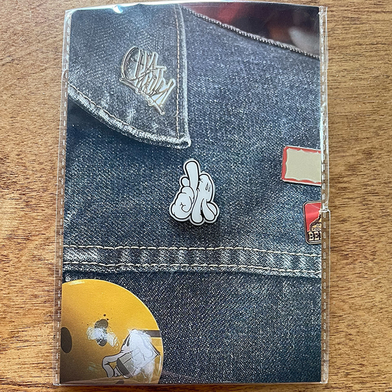 Dissizit Pin - LA Hands - White (Size 1")