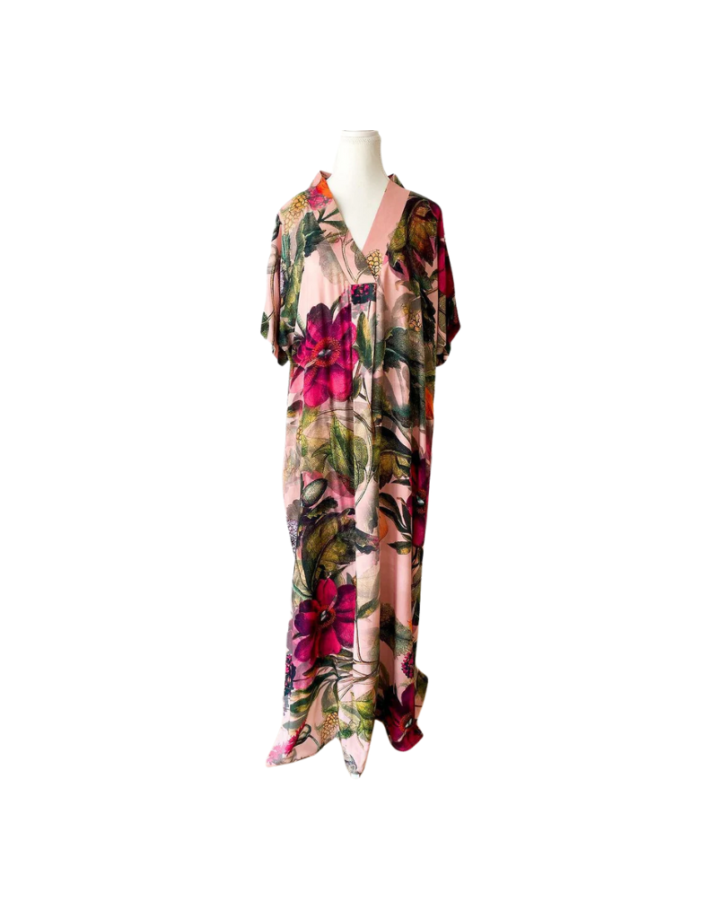Winton and Waits Kensington Floral V-Neck Dress