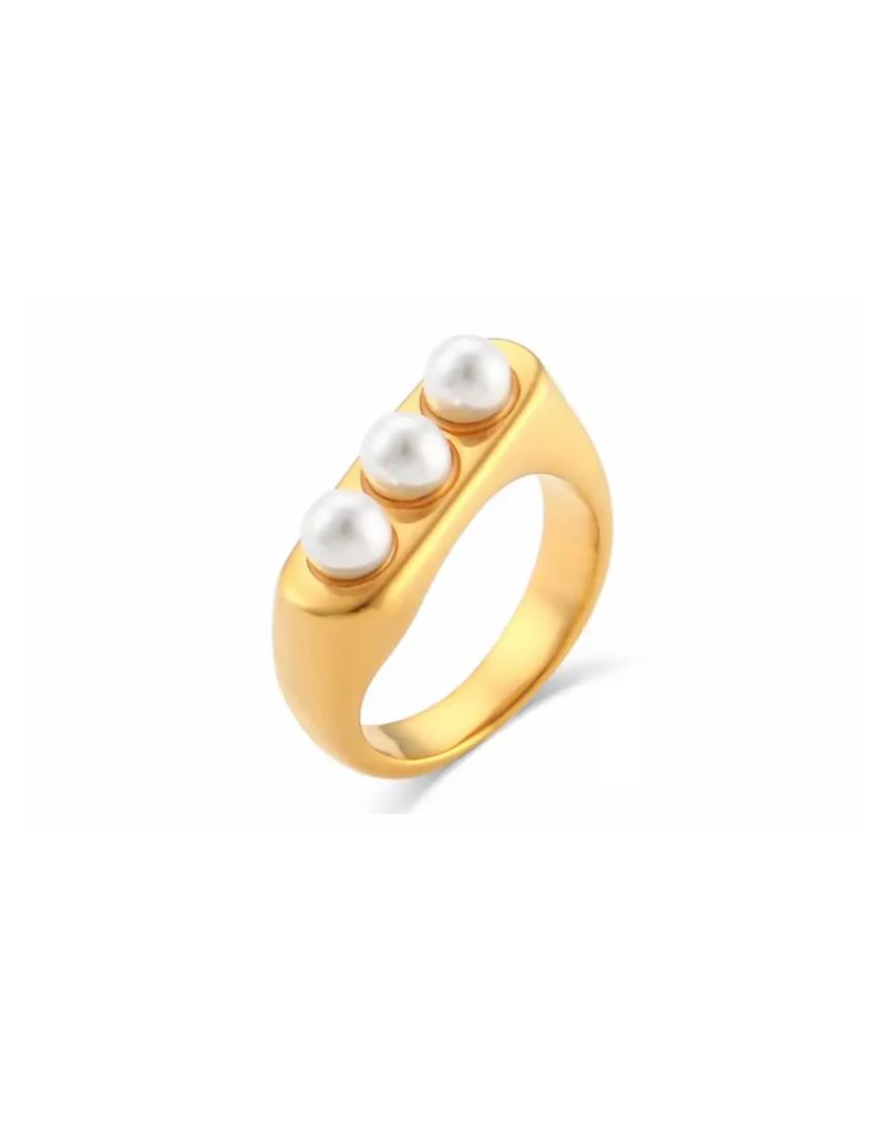 HJaneJewels Triple Pearl Ring
