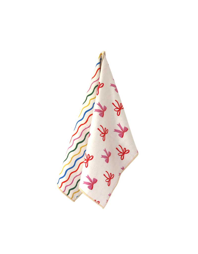 Wildwood Landing LLC Ribbon Bloom Microfiber Towel