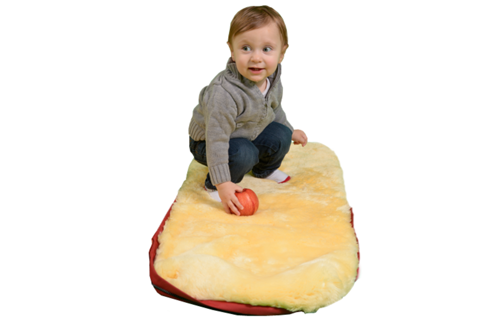 Woolylux Sheepskin Footmuff In Red
