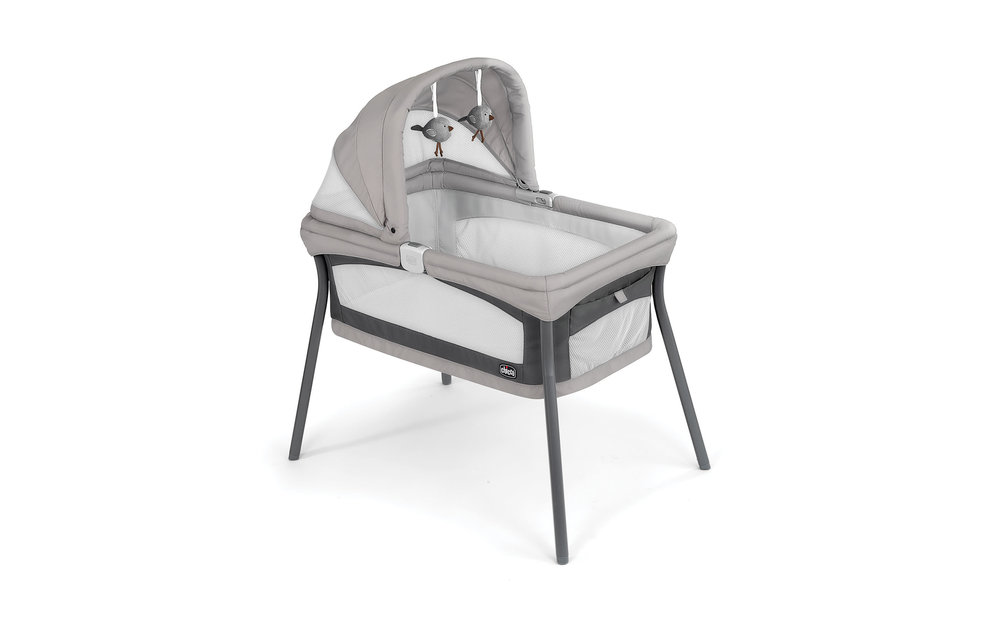Chicco Lullago Nest Portable Bassinet In Vanilla