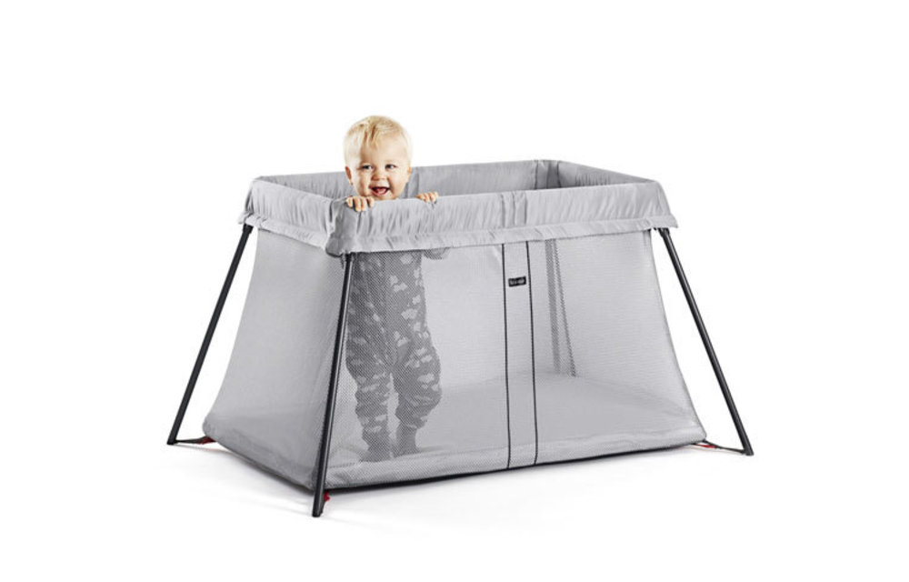 BABYBJORN Travel Crib Light In Silver Mesh