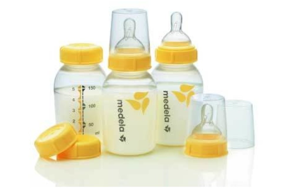 Medela 5 oz Breastmilk Bottle Set