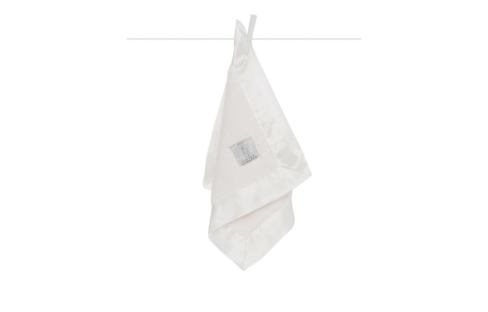 Little Giraffe Luxe BIanky In Cream