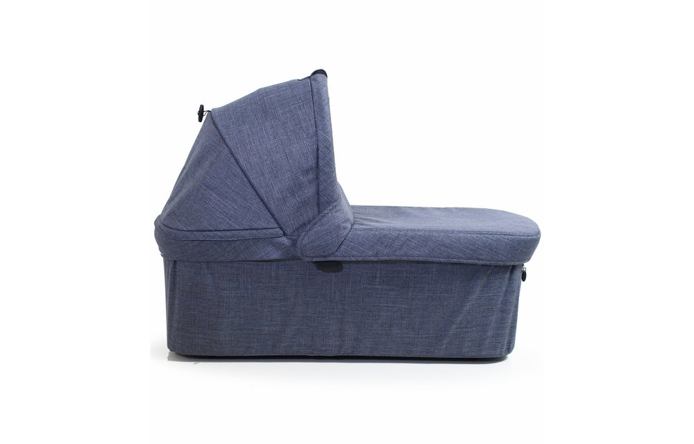 Valco Baby Snap Duo Trend Bassinet In Denim