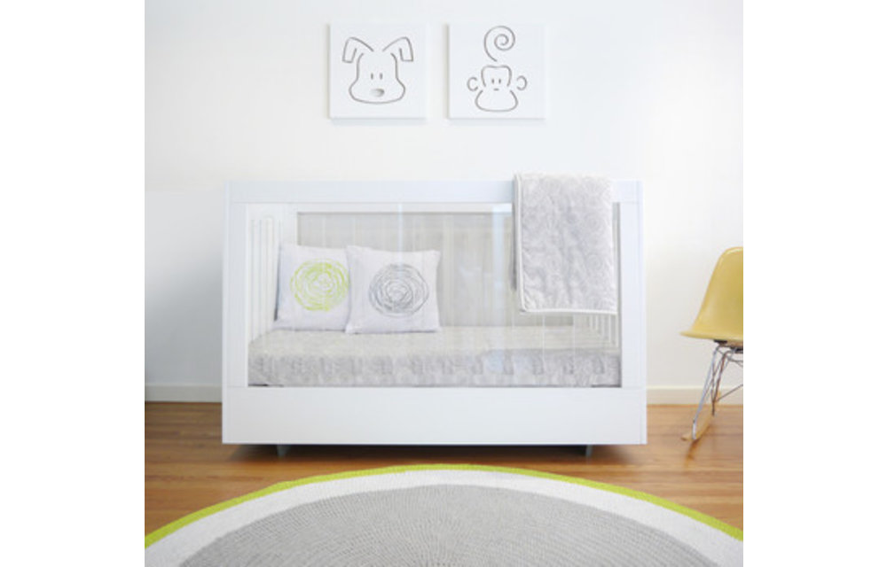 Spot On Square Roh Crib In White 1 Side Acrylic