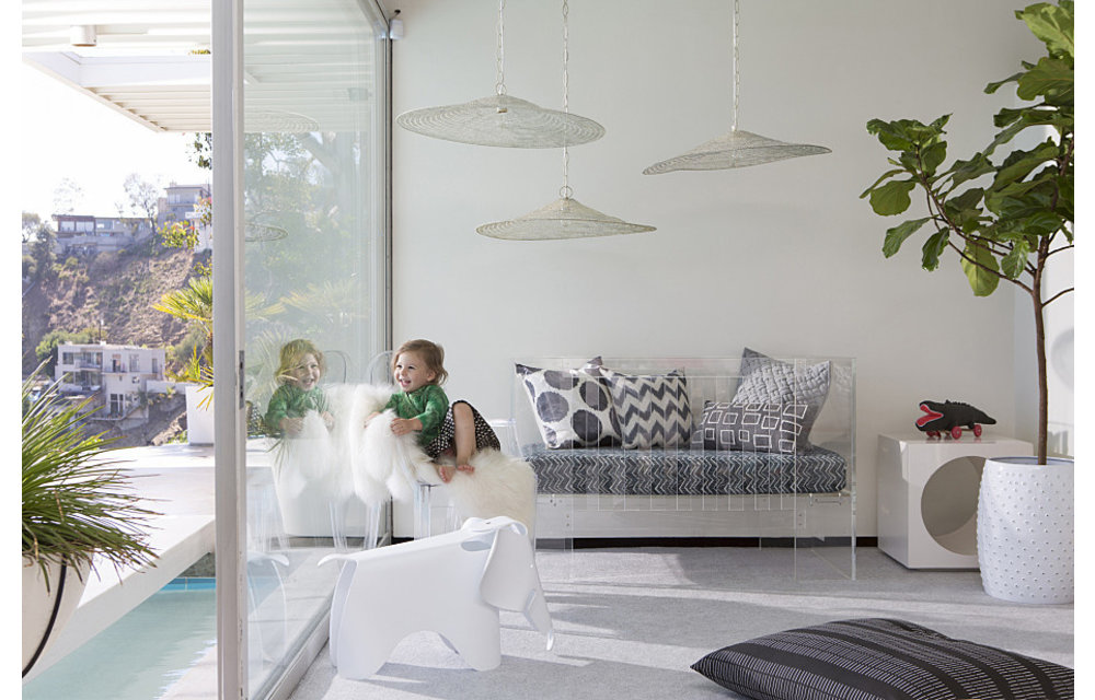 Nursery Works Vetro Crib In Clear